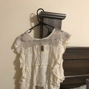 Cream American Eagle top